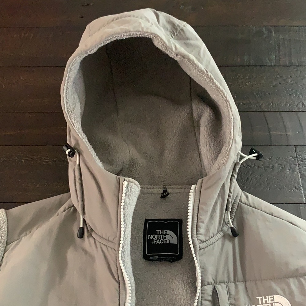 ✨HP✨ TNF Fleece Jacket - Picture 5 of 7